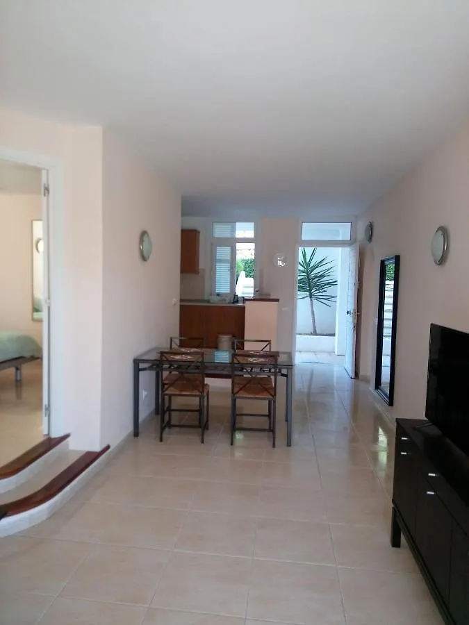 Vallibre apartments Cala D´Or 0*,